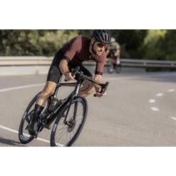 Rogelli Chaussettes Velo Homme - Aero -Vélo Expert chaussettes velo homme aero 3