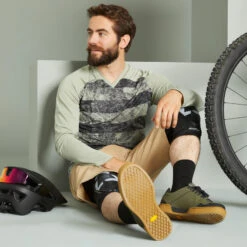 CHAUSSURES ALL MOUNTAIN POUR PEDALES PLATES GIRO TRACER KAKI 17 CHAUSSURES ALL MOUNTAIN POUR PEDALES PLATES GIRO TRACER KAKI -Vélo Expert chaussures all mountain pour pedales plates giro tracer kaki 7