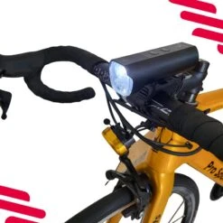 Feux De Vélo USB Rechargeable - 1300 & 120 Lumen 11 Feux De Vélo USB Rechargeable - 1300 & 120 Lumen -Vélo Expert feux de velo usb rechargeable 1300 and 120 lumen 4