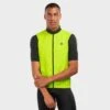 Gilet Vélo Coupe-vent Homme Cyclisme V1 Langkawi Jaune Brillant 1 Gilet Vélo Coupe-vent Homme Cyclisme V1 Langkawi Jaune Brillant -Vélo Expert gilet velo coupe vent homme cyclisme v1 langkawi jaune brillant