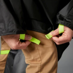 BTWIN PONCHO PLUIE VISIBILITE JOUR VELO VILLE 120 NOIR JAUNE FLUO -Vélo Expert poncho pluie visibilite jour velo ville 120 noir jaune fluo 4