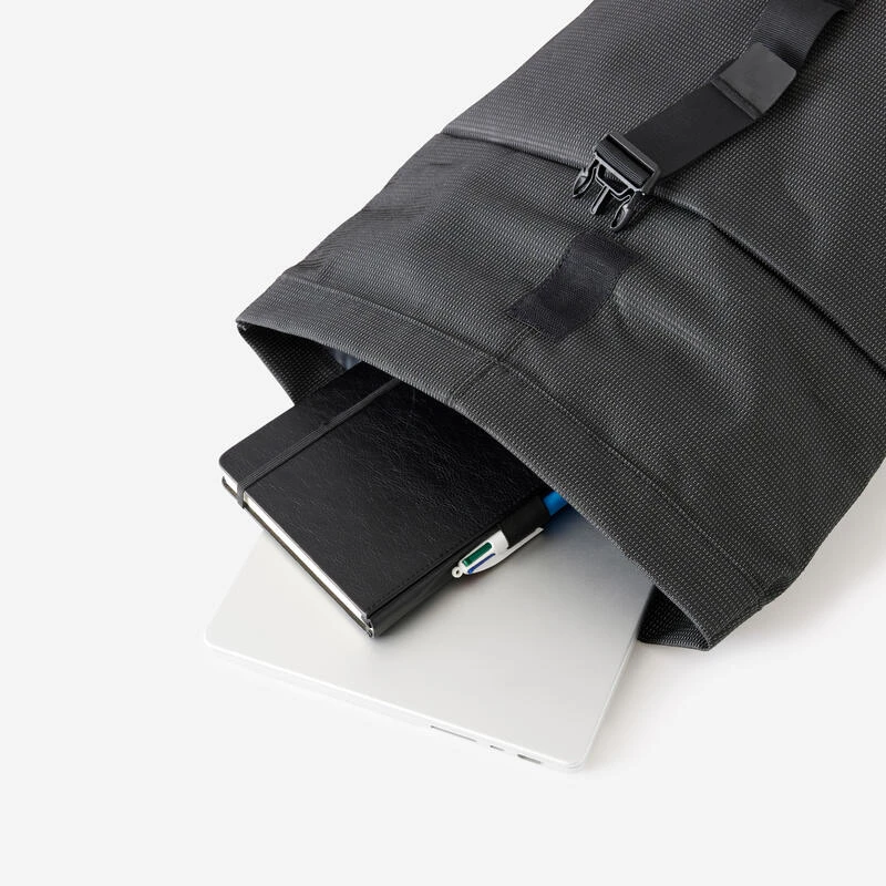 BTWIN SAC A DOS VELO SPEED 500 REFLECTIF 11 BTWIN SAC A DOS VELO SPEED 500 REFLECTIF – Image 9