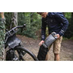 SAC ETANCHE GUIDON 5 A 15 L. BIKEPACKING - RIVERSIDE -Vélo Expert sac etanche guidon 5 a 15 l bikepacking riverside 3