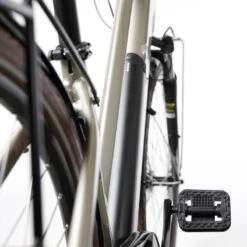 Seconde Vie - VÉLO VILLE ÉLECTRIQUE - BICYKLET CAMILLE - BEIGE - TRÈS BON -Vélo Expert seconde vie velo ville electrique bicyklet camille beige tres bon 2