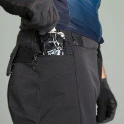 Short VTT Rockrider Fitté RACE Noir 19 Short VTT Rockrider Fitté RACE Noir -Vélo Expert short vtt rockrider fitte race noir 7