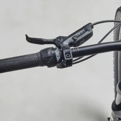 Rockrider Vélo VTT CROSS COUNTRY RACE 100 S Cadre Aluminium Bleu 19 Rockrider Vélo VTT CROSS COUNTRY RACE 100 S Cadre Aluminium Bleu -Vélo Expert velo vtt cross country race 100 s cadre aluminium bleu 7