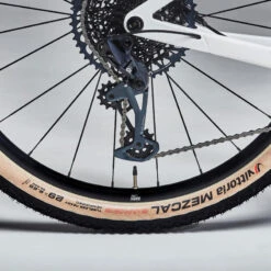 Rockrider VELO VTT Cross Country RACE 900 GX Eagle, Roues Mavic Crossmax, Cadre Carbone -Vélo Expert velo vtt cross country race 900 gx eagle roues mavic crossmax cadre carbone 5